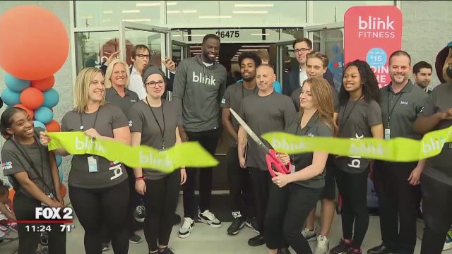 WATCH: Draymond Green gives back to Michigan with a new Blink Fitness