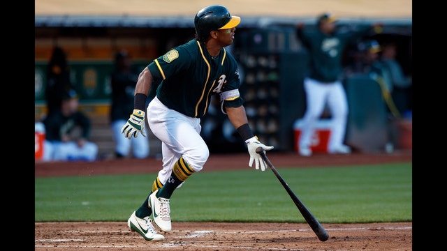 Davis hits 30th home run to help A's edge Tigers 2-1
