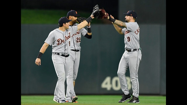 Carpenter earns first MLB win, Tigers top Twins 7-5