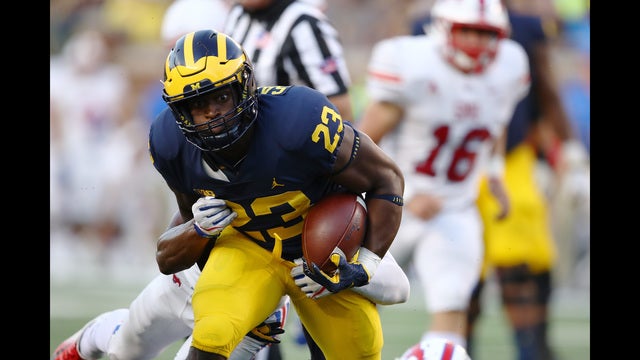 Michigan dismisses RB Samuels after domestic violence charge