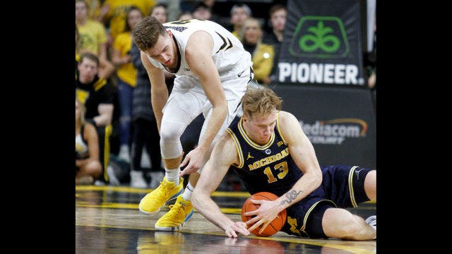 Michigan No. 7, MSU No. 9 in AP Top 25