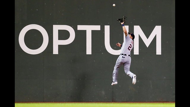 Martinez, Rodriguez lead Red Sox to 11-4 win over Tigers