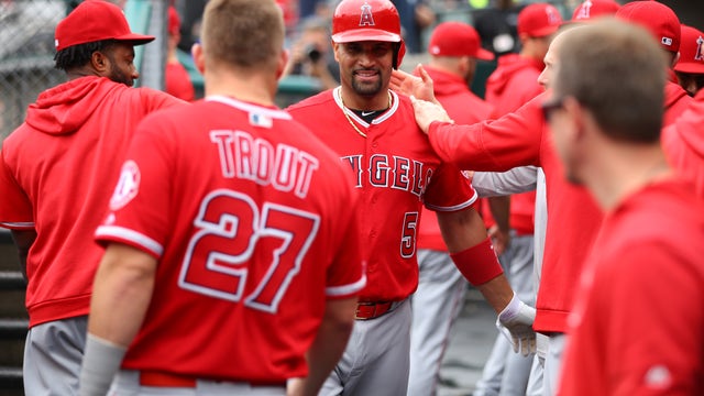 WATCH: Albert Pujols reaches 2,000 RBIs and Angels rout Tigers 13-0