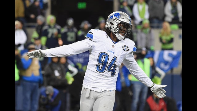 Lions' Ansah signs franchise tag