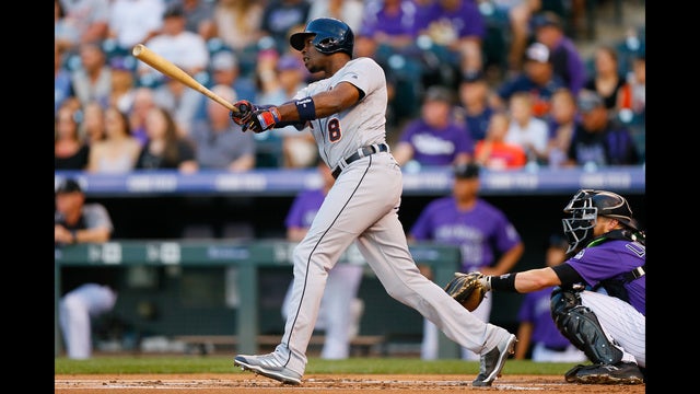 Tigers trade Justin Upton to Angels
