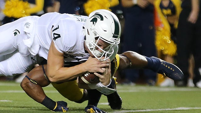 WATCH: Michigan St beats No. 7 Michigan 14 for 8th time in 10 games