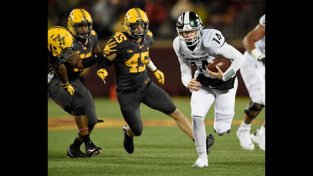 MSU runs over Minnesota, hangs on for 30-27 win