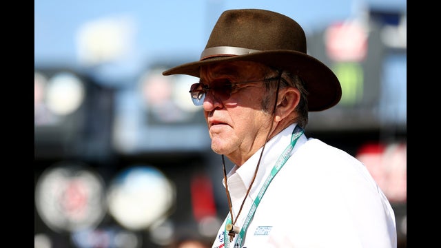 Roush, Penske, Gordon headline NASCAR Hall of Fame class