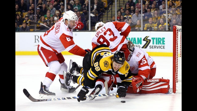 Red Wings fall 3-1 to Bruins in Boston