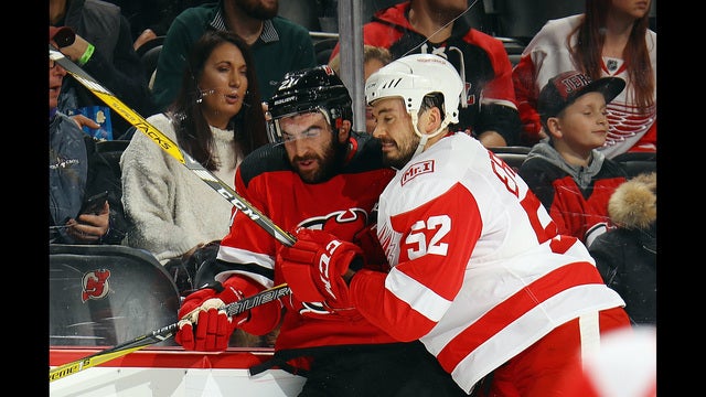 Devils take Red Wings 3-1