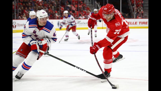 Wings top Rangers 3-2 in shootout