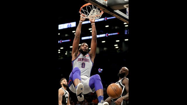 Drummond's double-double leads Pistons past Nets 114-80