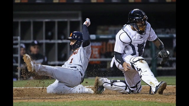Tigers rally late, beat White Sox 9-7 in 10