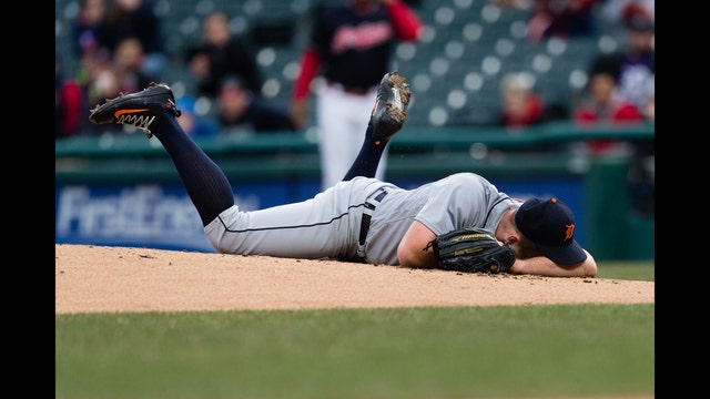 Zimmermann plans on making next start after being hit on jaw