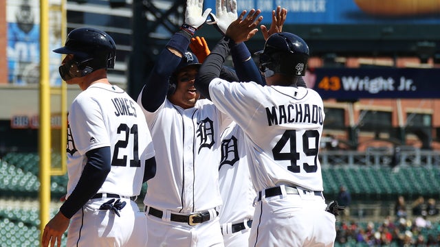 WATCH: Martin slam helps Tigers sweep Orioles
