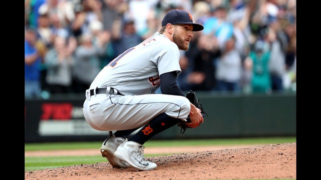 Mariners rally late, beat Tigers 3-2 in 11 on Segura's hit