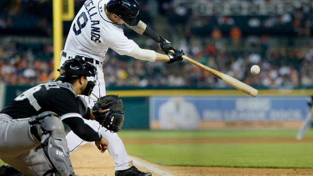 WATCH: Gardenhire, Castellanos & Fiers after 5-4 win over White Sox