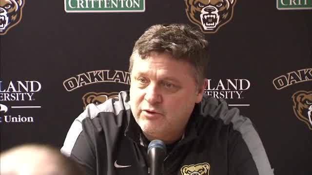 Oakland downs Milwaukee 76-68 behind Nunn's 36 points