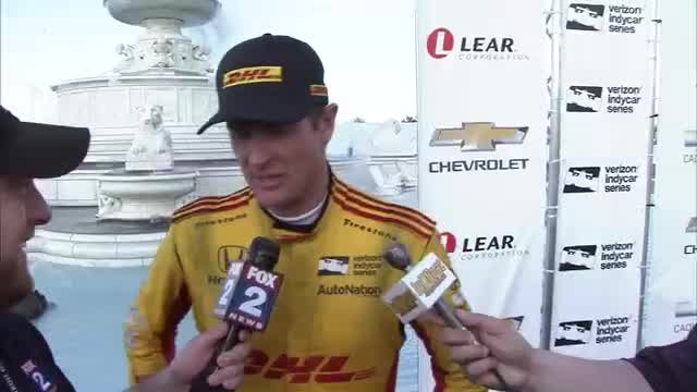 WATCH: Hunter-Reay races to 1st IndyCar win since 2015