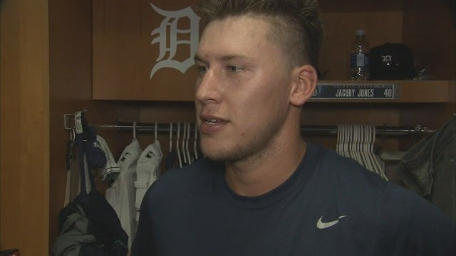 Tigers' Jones leaves game because of back spasms