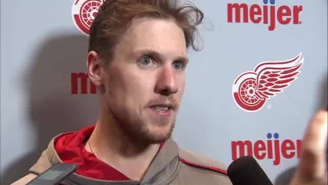 Senators beat Red Wings 3-1