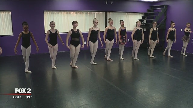 Budding ballerinas perform alongside Moscow Ballet's Great Russian Nutcracker in Detroit