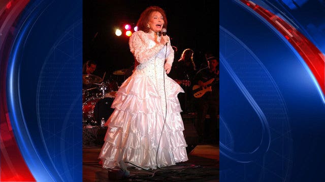 Country legend Loretta Lynn hospitalized after having stroke
