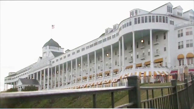 Travel magazine names 3 Michigan hotels as the best in the Midwest