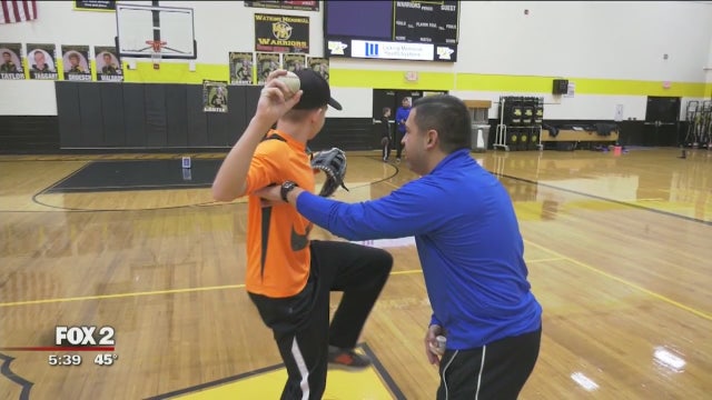 A new high tech program is trying to reduce arm pain for baseball players