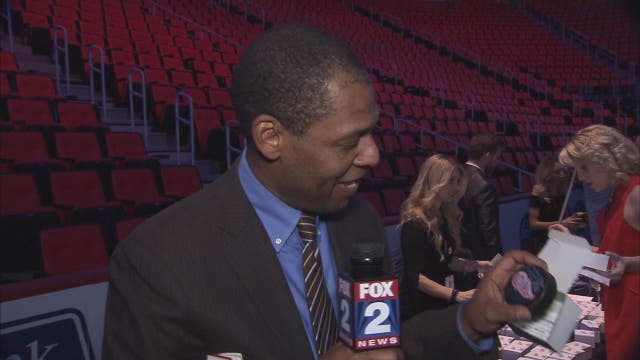 Woody's Mystery Puck - which Red Wing did he get?