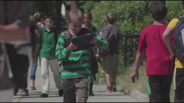 Study: Teens' internet use linked to high blood pressure