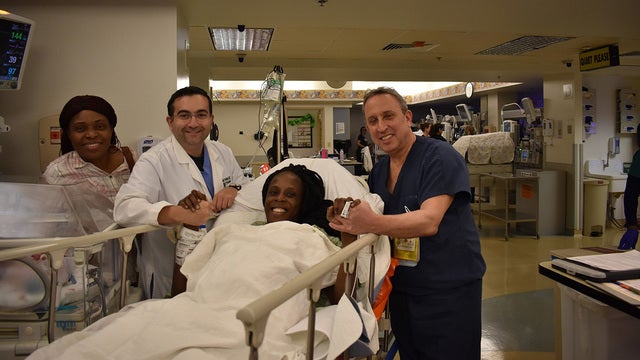 Texas woman gives birth to sextuplets in 9 minutes