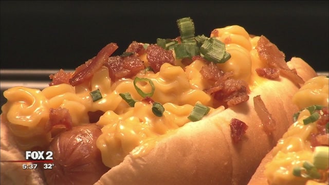Tips for keeping your diet on track at the ballpark