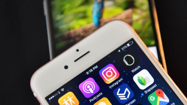 Rise in teen suicide, social media coincide -- is there link?