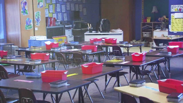 Michigan school district cancels class after 1,900 kids get sick