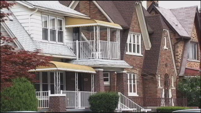 Mayor Duggan shares plans for rehabbing vacant Detroit houses