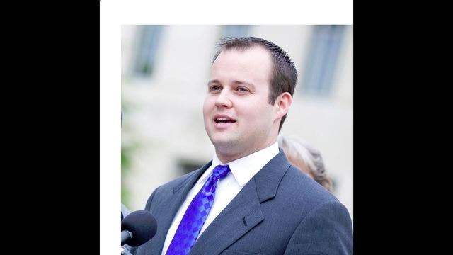 Reality star Josh Duggar admits to cheating on his wife