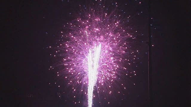 Metro Detroit weather: Warm Fourth of July evening with late thunderstorms