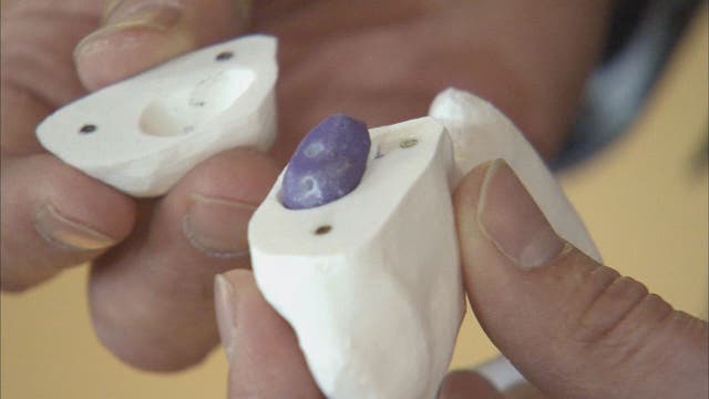 Cancer survivor takes a sledgehammer to her tumor at Henry Ford Hospital
