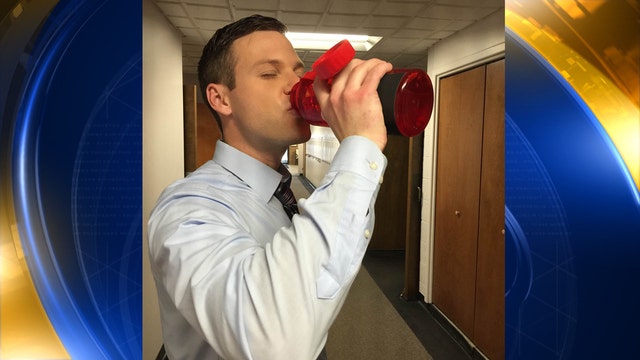 Derek's 30 Day Gallon-Of-Water-A-Day Challenge: Complete!