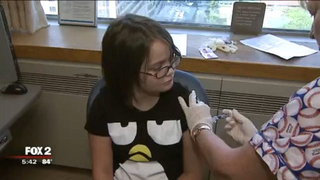 Is the flu shot or nasal spray better to vaccinate kids?