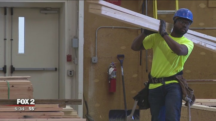 Detroit Carpentry Apprentice School Offers Hard Workers The Chance