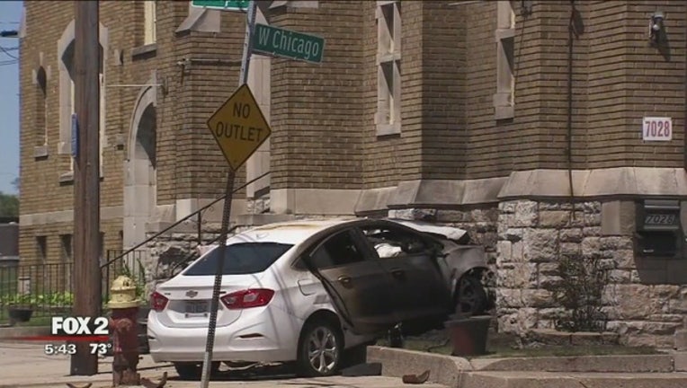 Car_crashes_into_church__bursts_into_fla_0_20180604222420