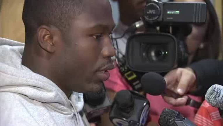 Forsett__Watch_Me__As_He_Signs_With_Lion_0_20161012195226