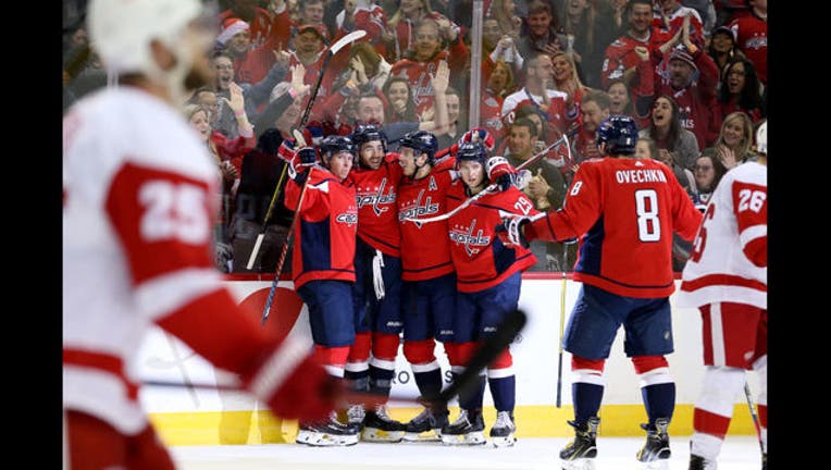 e51dcbd2-775220627WN_RedWings_v_Capitals_1543019691306