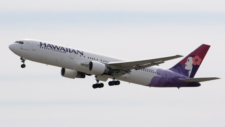 Hawaiian Airlines plane-408200