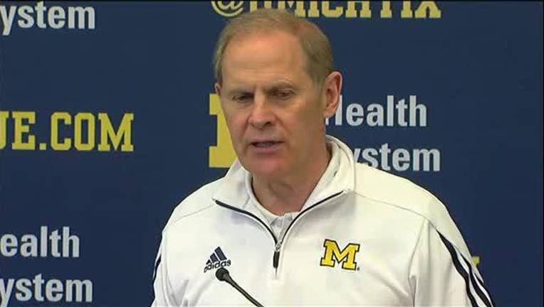 e29b20c3-John_Beilein__Mark_Donnal___Zak_Irvin_0_20160309153529