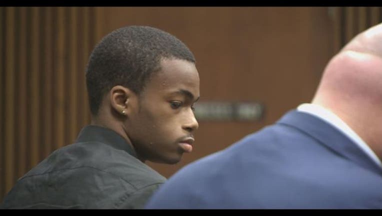 0fdaa351-Teen gets probation for threats against Ben Carson High School in Detroit