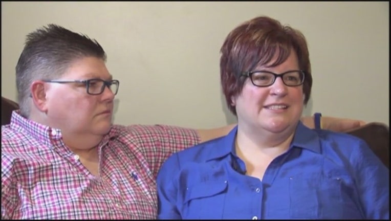 Wedding_of_Detroit_area_gay_couple_April_3_20150822221853