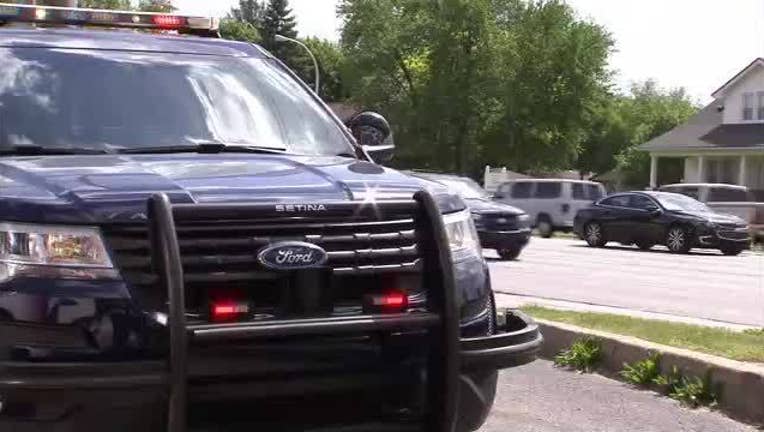 b461fd9c-Westland_police_arrest_suspect_in_Middle_0_20170518230221